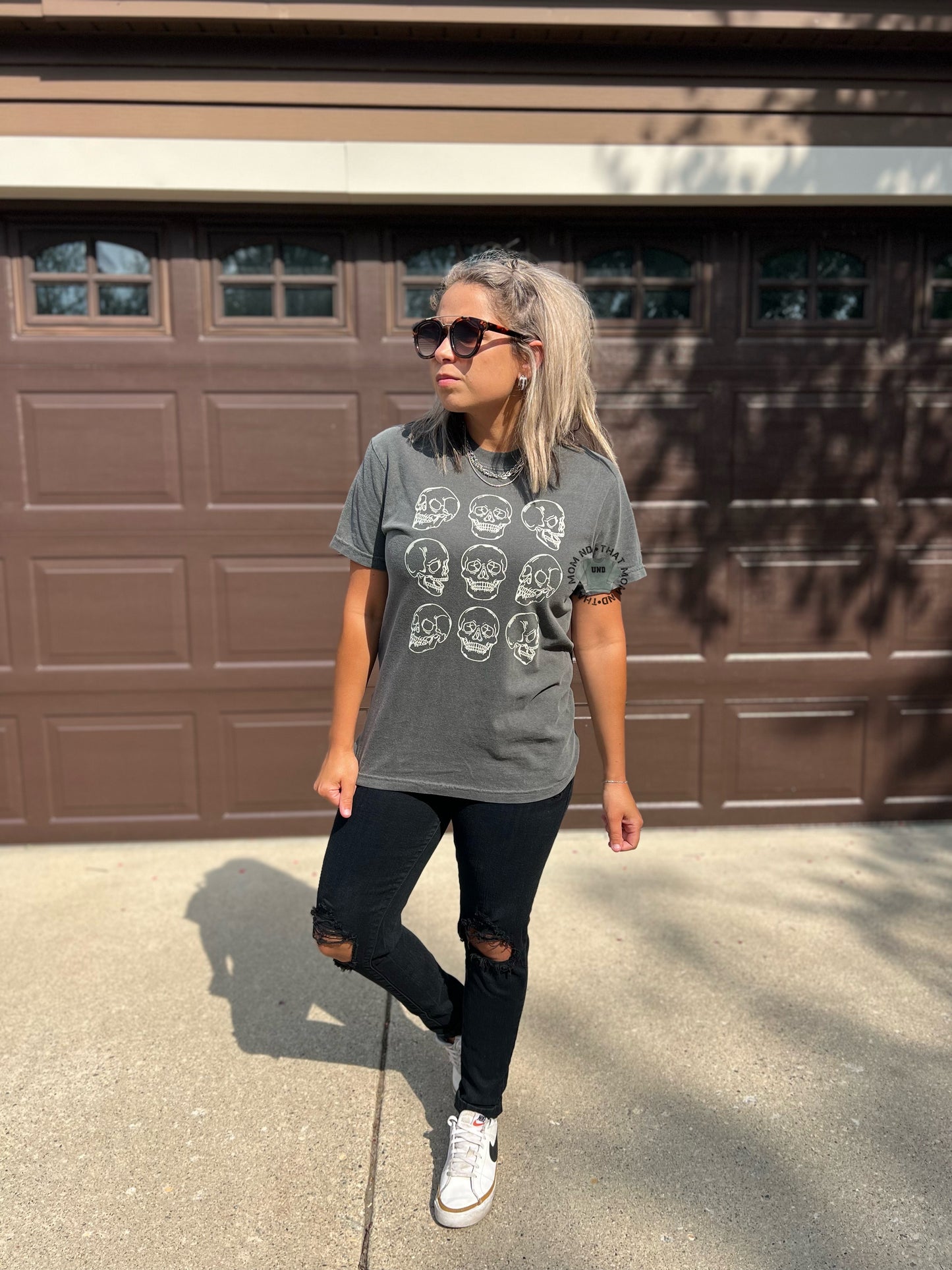 All smiles graphic T